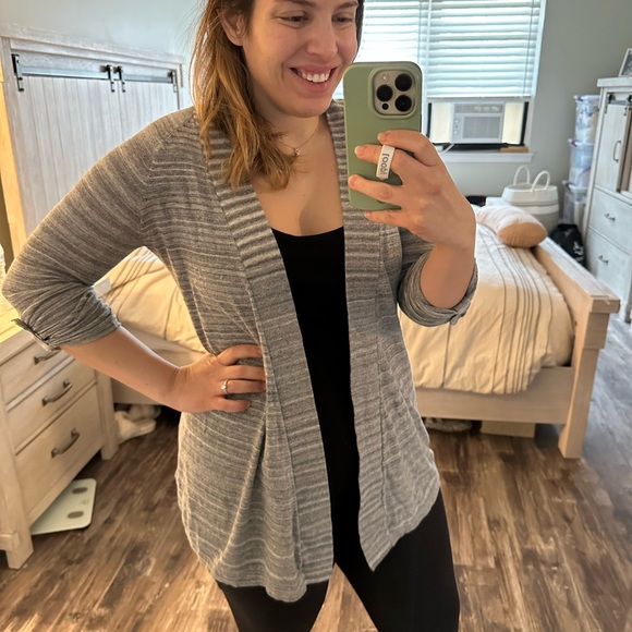 Express buttoned half-sleeve cardigan - S - Picture 2 of 9